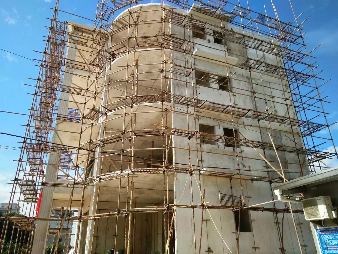 武都星河绿色环保装配式建材在福建修建的五层别墅建筑